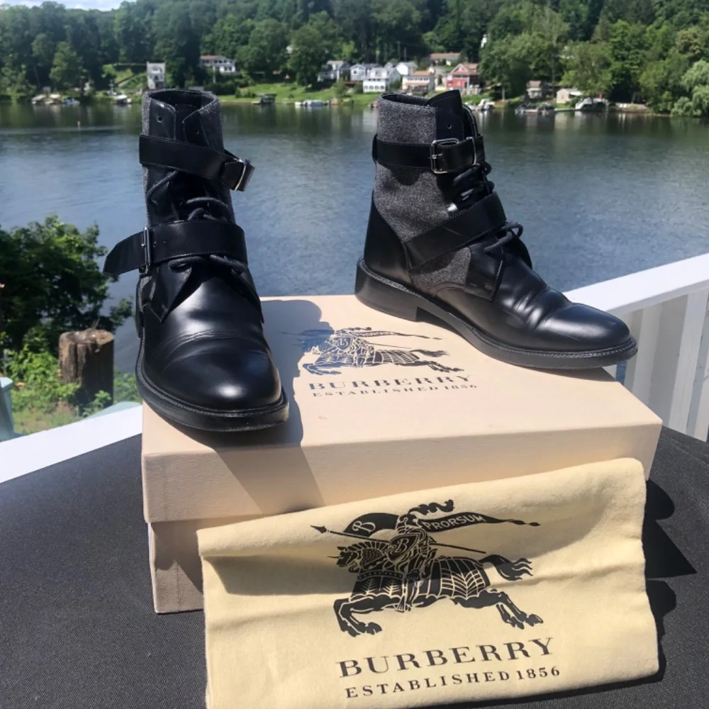 Workboots - Picture 2 of 3